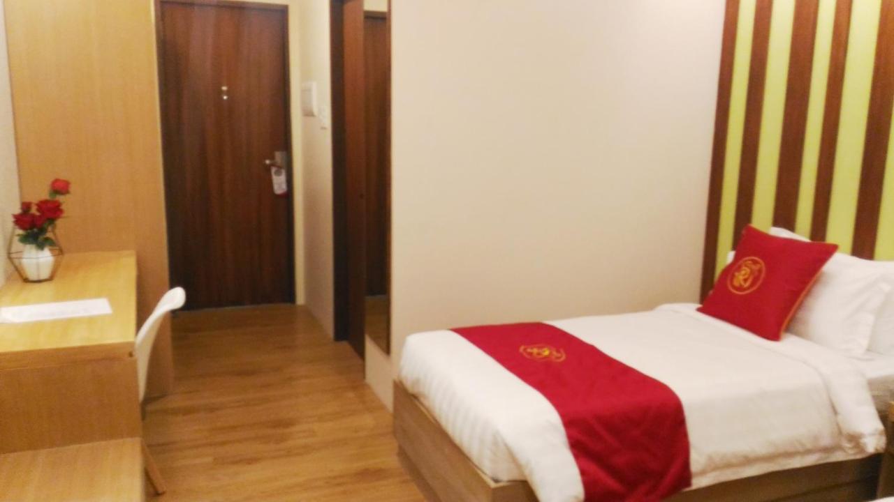 Hotel Rosita Lucena Eksteriør billede