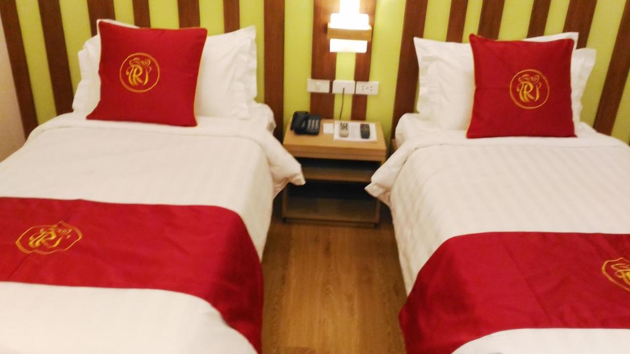 Hotel Rosita Lucena Eksteriør billede