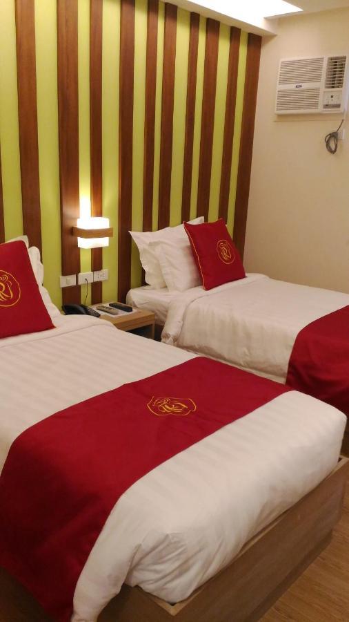 Hotel Rosita Lucena Eksteriør billede