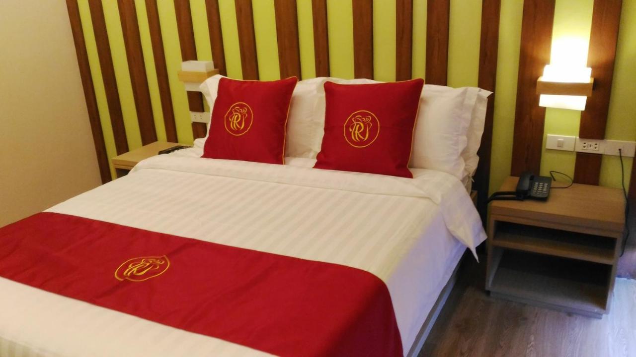 Hotel Rosita Lucena Eksteriør billede